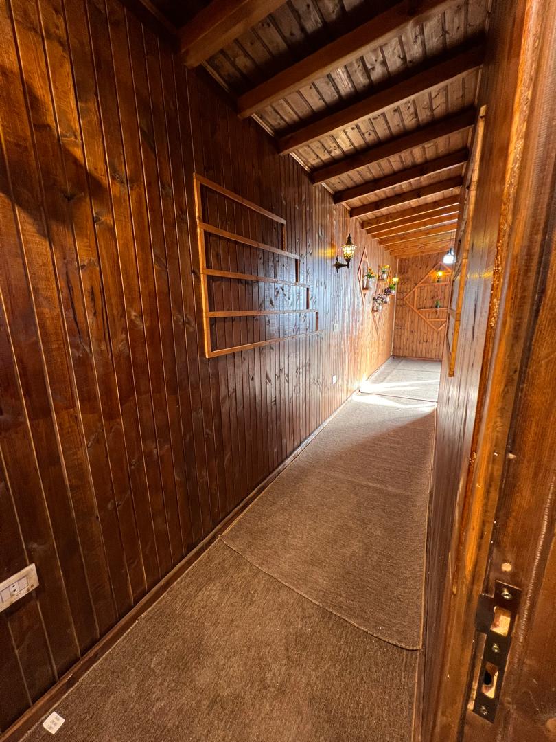 (Hariri (Building eight