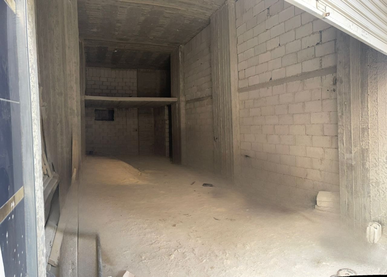 Hariri (store 1 - Seventeenth building)